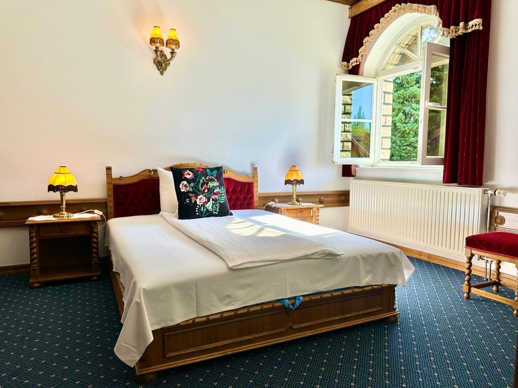 Ello Residence Veszprém Εξωτερικό φωτογραφία