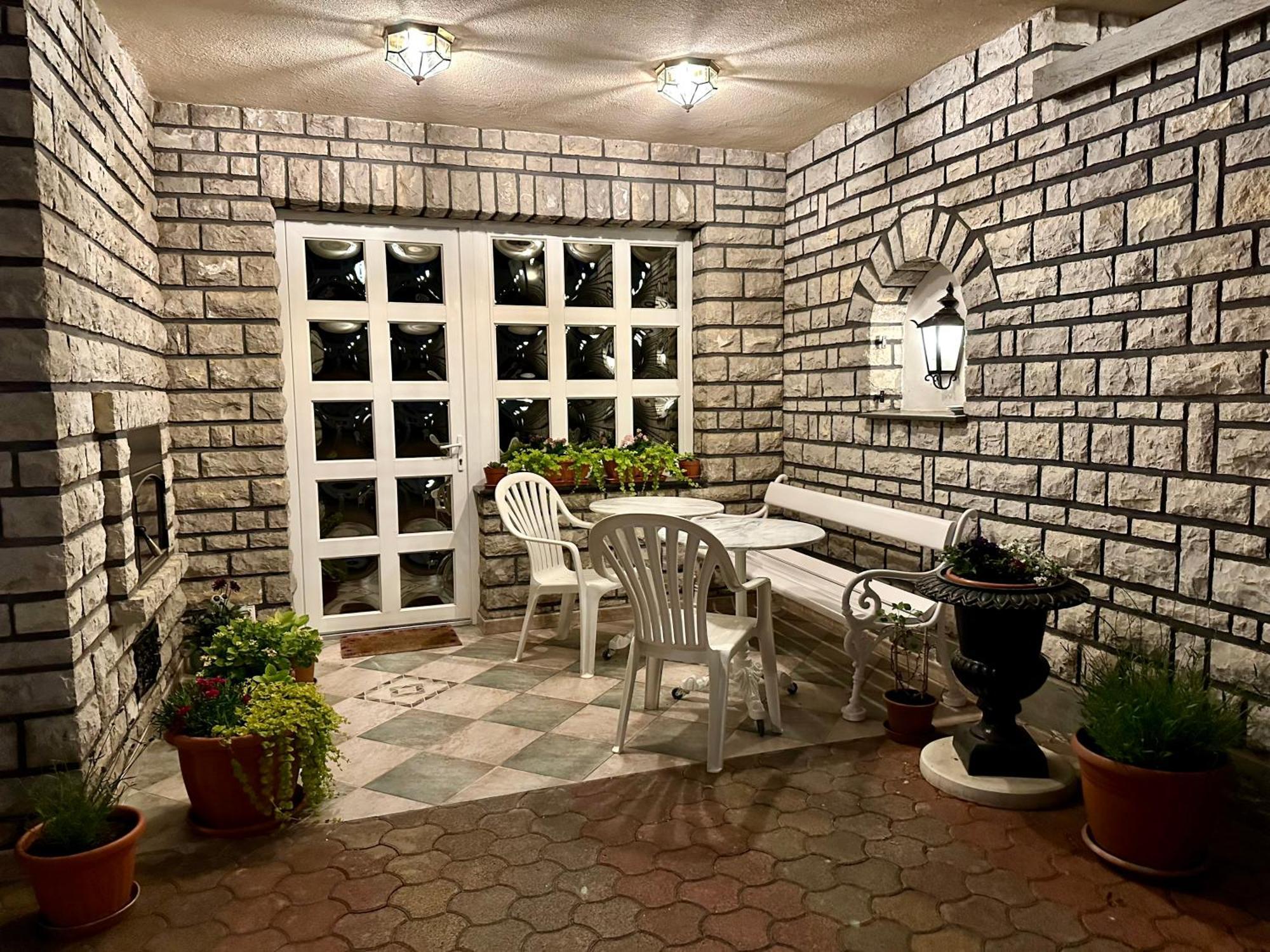 Ello Residence Veszprém Εξωτερικό φωτογραφία